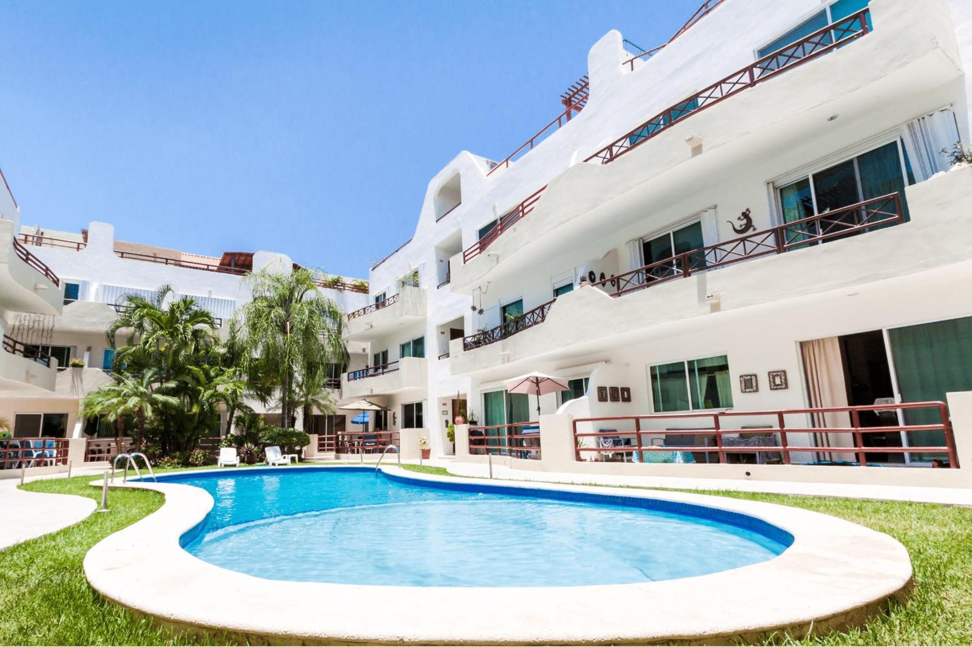 Downtown Penthouse, Pool, Pvt Roof Terrace With Bbq Playa del Carmen